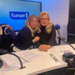 Enora Malagré Instagram - Aujourd’hui c’est la journée mondiale de la radio , le média que je préfère de loin ... je n’ai pas pu glisser dans ce carrousel tous mes souvenirs car mine de rien ça fait un peu plus de 17 ans , et oui 17 ans que je travaille à la radio . Une vie en somme . J’ai commencé par faire des voix de pub ... et aujourd’hui je fais des selfies avec sylvie Vartan 😂. 😂. Au milieu de tout cela , il y a eu des fous rires , de grandes émotions , beaucoup de travail et surtout une rencontre : cette dernière photo , celle de Fadia Dimerdji qui a changé ma vie . Un soir , elle a sauvée la jeune fille paumée que j’étais en lui proposant du boulot à radio nova ... je crois qu’enfin , de là où elle est , elle n’a plus à rougir de moi . Il était temps .. merci tata Fadia et vive la radio !