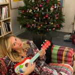 Enora Malagré Instagram - Et joyeux noël à toustes 🎄♥️