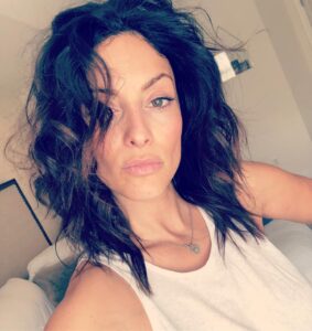 Actress Erica Cerra HD Instagram Photos and Wallpapers August 2019