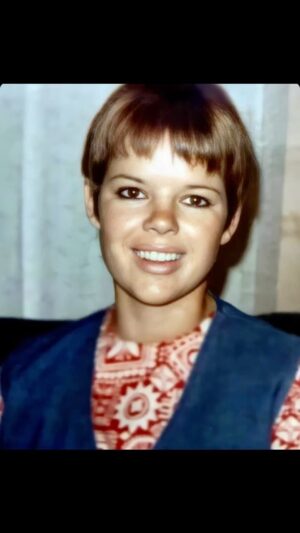 Erika Eleniak Instagram - Happy Birthday, Mom.
I. MISS. YOU. I love you, more than any words can say.