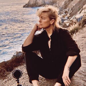 Erika Eleniak Instagram - Happy Holidays! We have Easter, Passover & Ramadan all happening in the same week. So much to celebrate! If you’re not religious, Happy Chocolate Bunny Ears!
Reflection time and moving forward with inspiration and renewed KNOWING that this world is a beautiful place, in spite of so much- time to focus on what YOU want to create, going forward. 
I wish us all, peace, joy & contentment. Cheers!
#easter 
#passover 
#ramadan