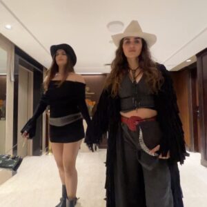 Erika Packard Instagram - This aint Texas ❤️‍🔥 ….. its bandra 😝