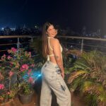Erika Packard Instagram - Take one picture na of me🤡