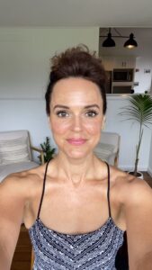 Actress Erin Cahill HD Instagram Photos and Wallpapers February 2024