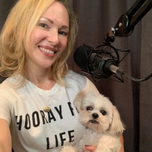 Erin Cummings Instagram - We’re back baby!

Joey Bishop & I are returning from maternity leave and will be co-hosting The John Campea Show every morning this week 🥰

Join us on @Youtube LIVE at 10am PT or watch at your leisure later today on John Campea’s channel. Today, we will be talking about that SICK Moon Knight trailer, the John Krasinski as Mr Fantastic rumors and the perils of piracy & movie leaks. #BringOnTheFilthy #TJCS