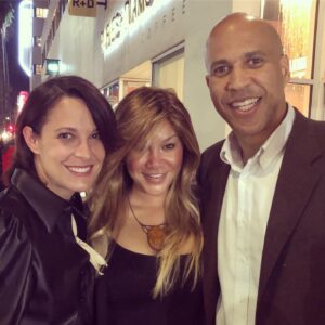 Erin Daniels Instagram - Met this guy last night. So inspiring. He spoke about our country lacking empathy. So true. And his jacket game was on point. @corybooker Thank you for the time. You are making a difference! And thank you @jeankshim for hosting, and my bestie @charmdegrate for joining. Superb evening. #corybooker, #2020, #achangeiscoming.