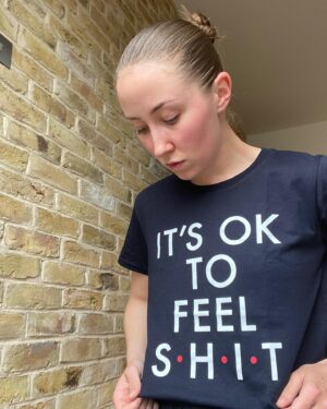 Erin Doherty Instagram - To round off mental health awareness week I wanted to put this message out there, to whoever may need to hear it:

Hello, I hope you’re doing alright. Some days I don’t want to leave the flat. Some days I don’t want to speak. But some days I get up and go to therapy. All of those days are part of being human. It’s ok to feel S.H.I.T. and it’s more than ok to talk about it. You’re never alone.

If you’d like to support @sohappyintown go check out what they’re doing over there, it’s pretty awesome, every penny of profit goes to @youngmindsuk

#itsoktofeelshit #mentalhealthawarenessweek