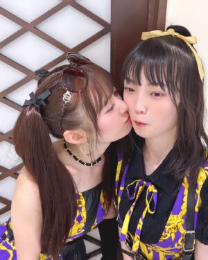 Erina Ikuta Instagram - ほっぺにリップついた💚💚
⁡
#morningmusume24 #モーニング娘24 #helloproject #えりぽんかわいい #生田衣梨奈のVSゴルフ6 #生田衣梨奈 #ootd #l4l #love #ゴルフ女子 #山﨑愛生