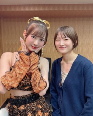 Erina Ikuta Instagram - お誕生日おめでとう🎉
素敵な一年にしてね！ 
⁡
⁡
昨日来てくれてありがとう🫢✨
⁡
⁡
photo by 譜久村聖
⁡
⁡
⁡
#morningmusume24 #モーニング娘24 #helloproject #えりぽんかわいい #生田衣梨奈のVSゴルフ6 #生田衣梨奈 #ootd #l4l #love #ゴルフ女子 #HAPPYBIRTHDAY #鞘師里保 #生鞘
