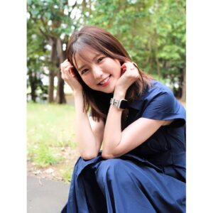 Erina Mano Instagram - @orangepage_mag 
オレンジページnetでの連載が掲載されました🍊
今月は新しく購入した器の話🍽️
夫の出身地である青森の金山焼の
お茶碗やお皿、干支の箸置きを紹介してます！
.
.
金山焼が仲間入りしたことで
食卓の雰囲気が少し変わりました！
引越しでほとんどの食器がまだ日本に届いておらず
ご飯を作っても大皿スタイルが多いので
最近はあまり食事の投稿が出来ていませんが
いろいろ揃って落ち着いたら食事の投稿も再開しようと思ってます🍚😌
.
.
この連載は「ふたりごはん日記 in Spain」と題して始まったのですが
日本での暮らしになっても続きます！！
旬の食材や日本ならではの食材を使って料理をするのが楽しみだし
美味しいご飯屋さん探しも今からとっても楽しみ🤭
引き続き、読んでいただけたら嬉しいです！✨
連載のURLはストーリーハイライトの
オレンジページにまとめてあります🍊
#ふたりごはん
#金山焼
#食器
#和食器
#箸置き