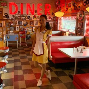 Erinn Westbrook Instagram - *Tabitha Tate has entered the chat* 💅🏾🥤🍔💕 @thecwriverdale