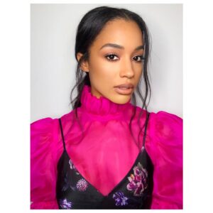 Erinn Westbrook Instagram - 💘