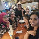 Errina GD Instagram - Team Keliling Dunia w/ @jastip_digenta