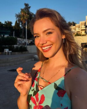 Eslem Akar Instagram - 🌸🌷🌺