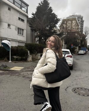 Eslem Akar Instagram - 