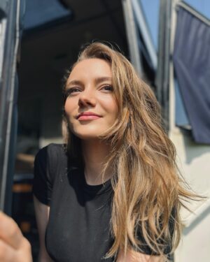 Eslem Akar Instagram - 🐞♥️