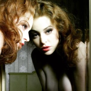 Esmé Bianco Thumbnail - 13.9K Likes - Top Liked Instagram Posts and Photos