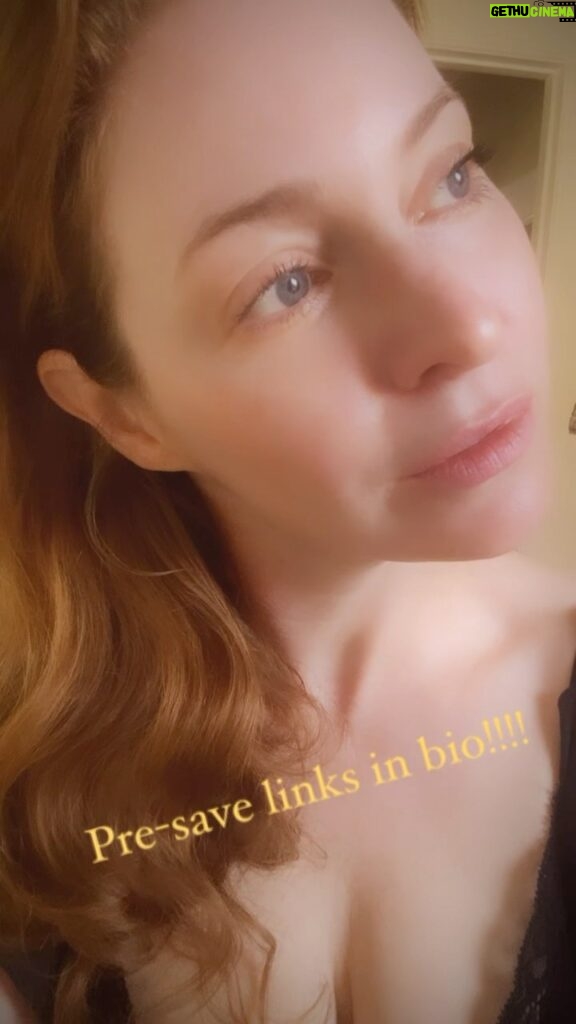 Esmé Bianco Instagram - Sneak peek of my vocals on @andycaldwell hauntingly beautiful new single LIKE A GHOST. Available for pre-save now, link in bio
