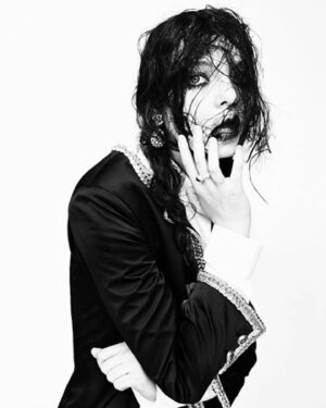 Esme Creed-Miles Instagram - I 🖤this one..