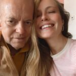 Esmeralda Moya Instagram - Te quiero y siempre te querré. Estar a tu lado es un regalo para todos nosotros. Me guardo nuestras miradas y nuestro tiempo.