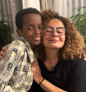 Esra Akkaya Instagram - Böyle bir yıl olsun 2023 🙏🏽🎄