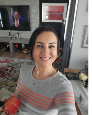 Esra Harmanda Instagram - Nar kadar bereketli başka bir meyve var mi😊