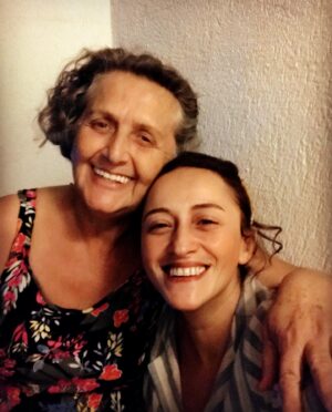 Esra Kızıldoğan Instagram - Canım Özen teyzecim, hoşçakal…
Bi yerlerde kavuşacağız yine, biliyorum…