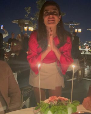 Esra Şengünalp Instagram - Selam sana 33!
14.05.22