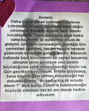 Esra Şengünalp Instagram - Yeni yaşımın tüm dilekleri ülkem için! 🌞
Ve;
Tüm annelere ve annelik edenlere selam olsun!
#seçim2023 
#happymothersday 
#mybirthday 
#14mayis2023