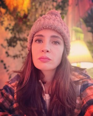 Esra Şengünalp Instagram - Sana söz yine baharlar gelecek!
12.03.22 ❄️