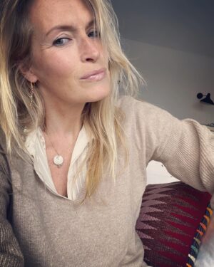 Estelle Lefébure Instagram - In the mood of softness 
Je vous souhaite une douce journée ✨

#douceur 
#gratitude 
#lovelife