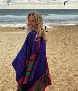 Estelle Lefébure Instagram - Beach mood 
#naturelovers 
#hossegor 
#surf 
Thank you my sweet friend 
📷 @annebaub69