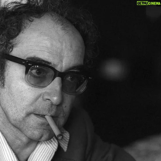 Estelle Lefébure Instagram - « La photographie , c’est la vérité et le cinéma , c’est vingt-quatre fois la vérité par seconde .» Jean-Luc Godard Adieu Maestro