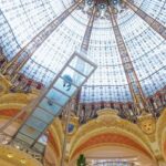 Estelle Lefébure Instagram – Une journée incroyable à la Wellness Galerie des Galeries Lafayette Paris Haussmann @galerieslafayette

Un lieu dédié au bien-être et à la beauté de 3000 m2 !🙂
Voici mon parcours :
Sauna infrarouge chez @belleyme.paris
Un petit passage au Fitness Store pour dénicher une tenue cocooning et au Beautystore pour découvrir toutes les dernières pépites 
Un drainage lymphatique chez @nathalieduarte
Un massage détente chez @rosecartelparis
Un traitement chez @innerskinfr
Hâte de découvrir d’autres soins ! 🥰
#galerieslafayette

# collaborationcommerciale