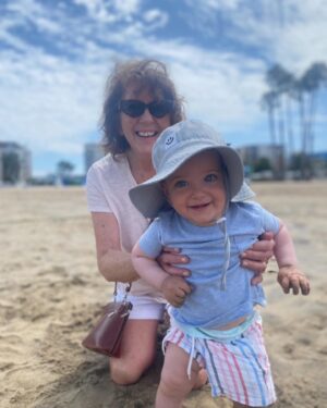 Esther Anderson Instagram - So grateful to have had my mum and papa here this last couple of weeks 💕💕💕
We miss you already!!! 
#family #la
