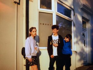 Eubha Akilade Instagram - Some cute wee pics from Brighton. I really do love my family, I’m a lucky lassie
