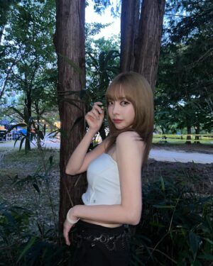 Eun Ji Instagram - ㄷ ㅐ전앗녀엉🤭🍓