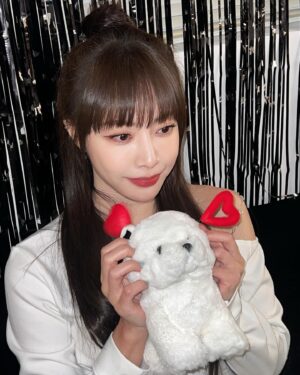 Eun Ji Instagram - 미리크리스ㅁ ㅏ스🎄