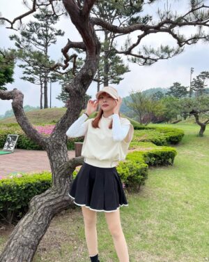 Eun Ji Instagram - 하하하하호호호 즐겁따 !⛳️
