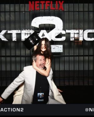 Eva Ariel Binder Instagram - Some of my favorite highlights of last nights Extraction 2 Premiere! Thank you so much @netflix and @agbofilms for @agbofilms for inviting me! The movie was PHENOMENAL!!! I had such a great time, and met so many cool people! Great job everyone at @imncreative the sound was amazing :) @pit_shepherds_palace @karolinanewall @mark.binder @adam_bessa @chrishemsworth @maximilianpiazza @nakedmoleratenthusiast @jocelyn_biga  #extraxtion2