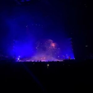 Eva Ariel Binder Instagram - I had the most MAGICAL MYSTICAL NIGHT at the Trilogy Tour at the Kia Forum. OH MY GOD. AHHHHH anyway :) I LOVE YOU MELANIE!!!!!! #crybaby #trilogytour #melaniemartinez #k12 #portals #kiaforum #tour #concert @littlebodybigheart … ignore my screaming lol