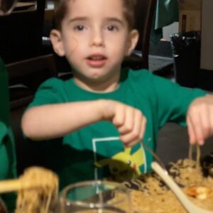 Eva Amurri Martino Instagram - A night filled with Blended Family Joy, in honor of our family’s vibrant Caboose! 🥳♥️

Kyle grew up going to Sakura in Westport for every birthday celebration, and now we do it too with our kiddos! And now we have so many more seats filled than we did four years ago 🥹🥰 

I’m really grateful for my family. It’s not traditional, and it’s certainly not always easy or simple- but it’s perfect for us and it’s healing me in so many ways I didn’t expect. 

Here’s to doing what makes you happier, even if some people don’t understand it! 

#blendedfamily #lifeafterdivorce #modernfamily #momlife #hibachi