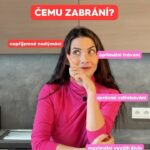 Eva Decastelo Instagram - Bloat Aid – směs trávicích enzymů, rostlinných výtažků a dalších složek, které snižují nadýmání a nepříjemnou plynatost, podporují optimální trávení a zlepšují vstřebávání živin. A taky - pro ploché bříško. #spoluprace #carniumbotanicals