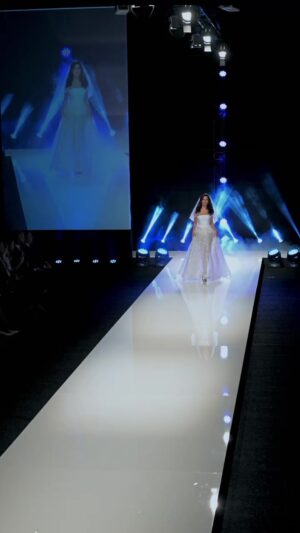 Eva Decastelo Instagram - Fashion show na STYL a KABO pro Miroslav Michael Knot #fashion