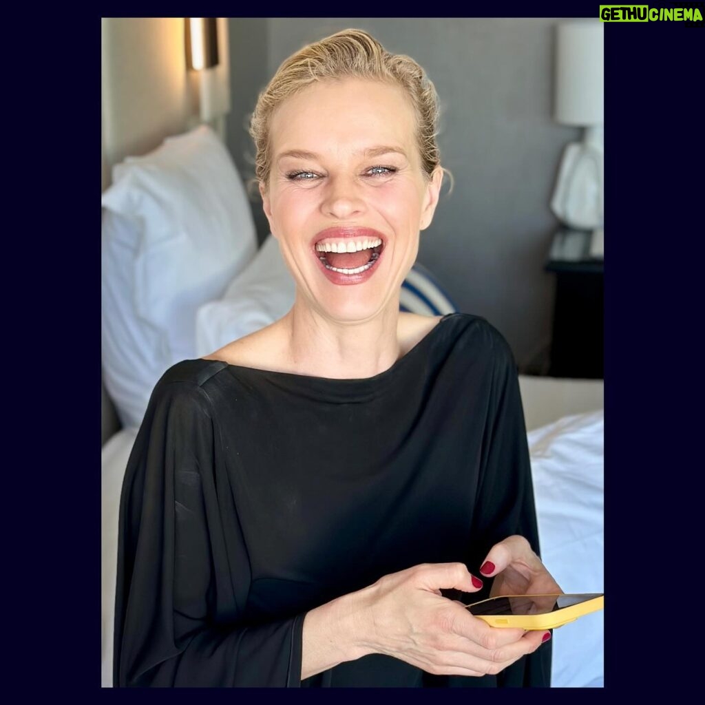 Eva Herzigová Instagram - Playing silly….the best part of my job when hanging out with Veronique ❤️ 📸 @veroniquerampazzo