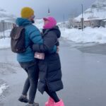 Eva Kramerová Instagram - 🇮🇸 milujeme Island a veríme že sme roztopili nejedno ľadové vikingské srdiečko 😀💗🥶#cestopis#island#hocičo#kopatropikana Naozaj sa nedá zachytiť aká je táto krajina úžasná 💫 Za týždeň sme toho stihli naozaj veľa vďaka programu @worldee_com ! Dakujeme každému kto spravil túto dovošku nezabudnuteľnou 💗