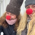 Eva Röse Instagram - På förekommen anledning. Landets främsta företrädare. Sanningsägare i rikets tjänst år efter år. Luckans Lakejer. Livets grövsta strössel. Brajtomtarnas väktare och skogens motståndsrörelse- HAR ETT EGET KONTO. Så. Lucköppning pågår varje dag som alltid hos @knyckisochnassla . Punkt. Låt Stå. #julkalender#knyckisånässla#sverigesregering#nollkon#trolltider#julefrid#helvete
