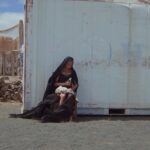 Eva Ruiz Instagram - 🖤🌋 Les hice una versión acústica de “Papá Dónde Estás” para lxs que les gusta escuchar baladitas con este frío ✨✨✨coming out soonnn