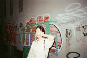Evelyn Choi Instagram - city walk city snap.