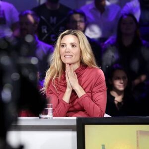 Evelyne Brochu Instagram - #justlikeaprayer